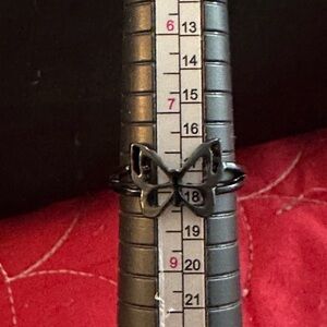 Black Goth Gothic Punk Grunge Emo Fairy Butterfly Ring Size 8 (5/20$)